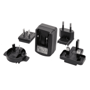 SPARE1060-001 Solo 365 Universal Ladeger&auml;t mit USB-Kabel, bereit zum Einsatz.